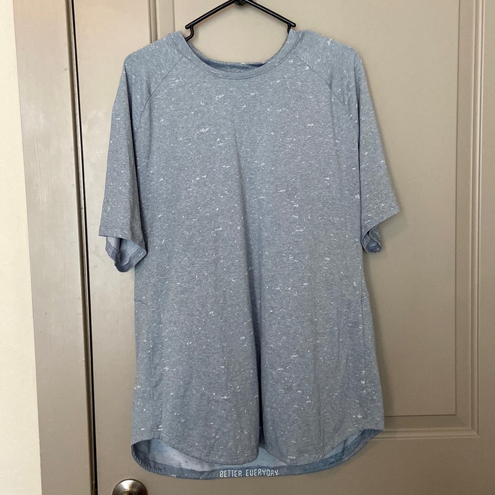 Lululemon men’s shirt